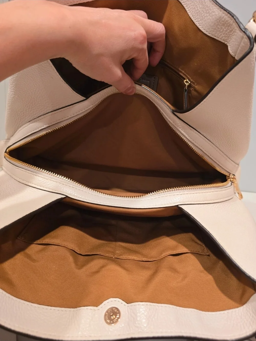 Coach Pebbled Leather Hobo Bag in Chalk